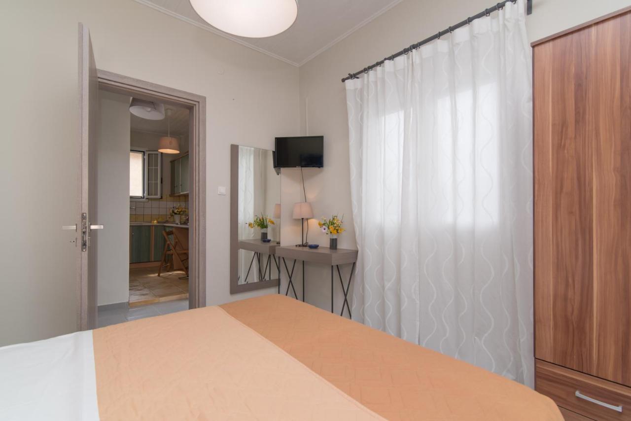 Lemonia Lägenhetshotell 3*