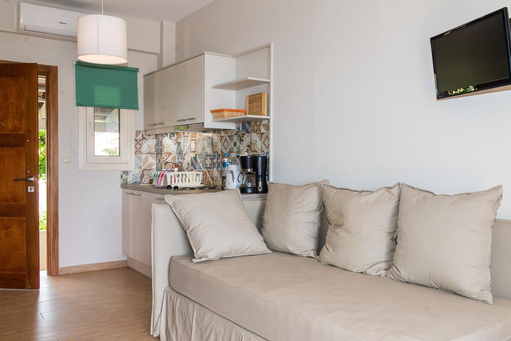 Lemonia Aparthotel