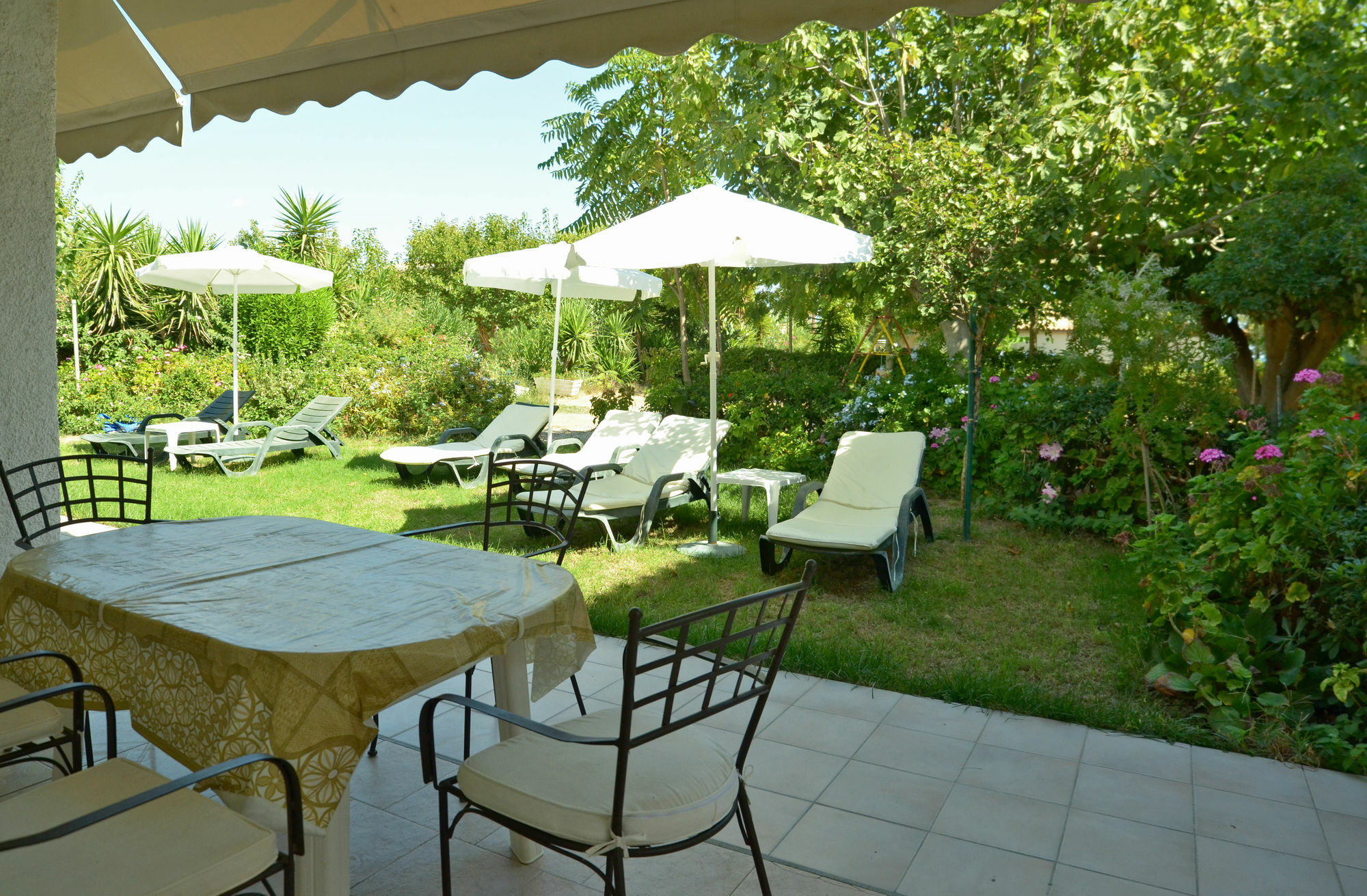 Lemonia Aparthotel Agios Sostis (Zakynthos)